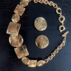 COPY - COPY - Necklace and earrings